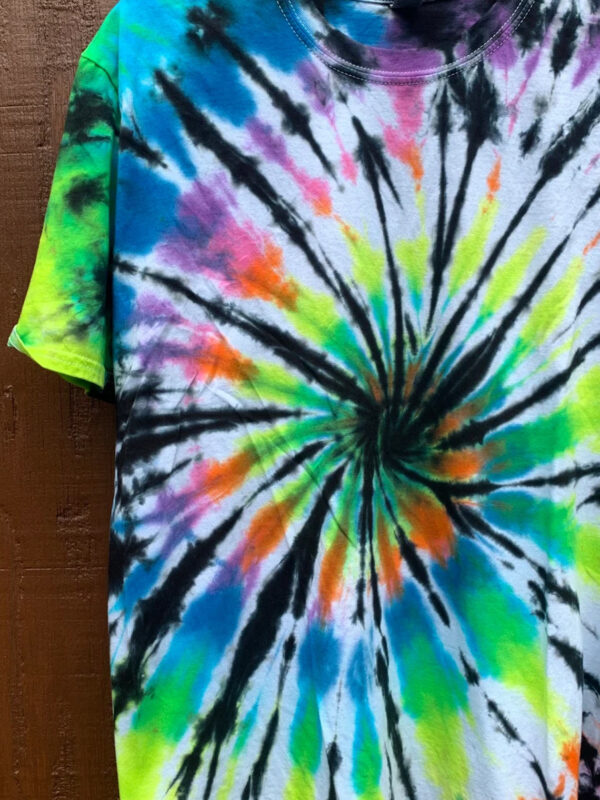 neon-rainbow-swirl-tie-dye
