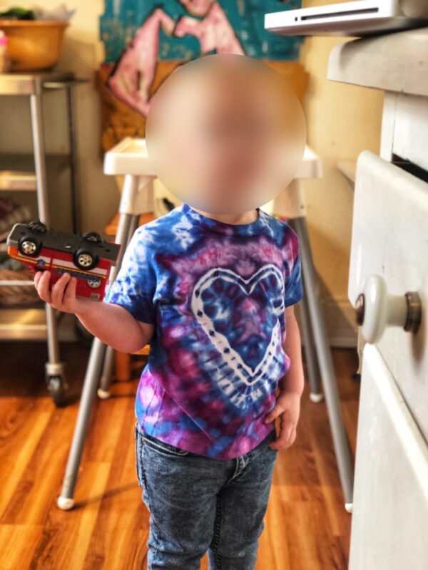 purple-heart-kids-shirt-tie-dye