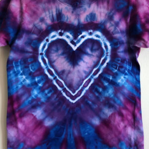 purple-heart-kids-shirt-tie-dye