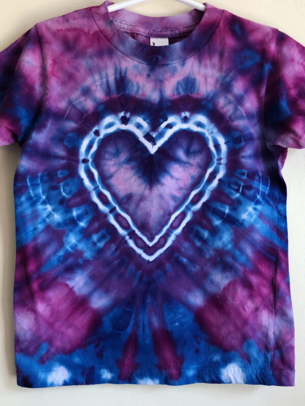 purple-heart-kids-shirt-tie-dye