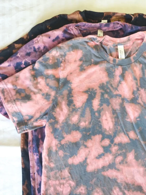 Unisex Hand-Dyed 100% Cotton Tie-Dye T-Shirt