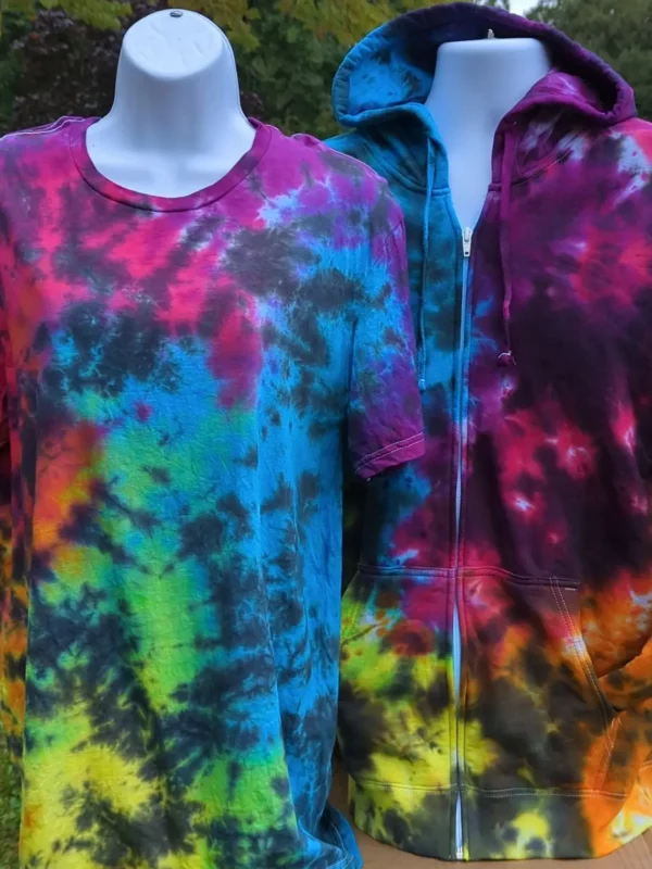 midnight-crunch-rainbow-tie-dye-collection